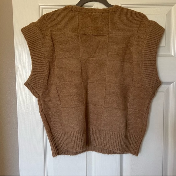 ASTR the Label Sweater Vest - Picture 3 of 7
